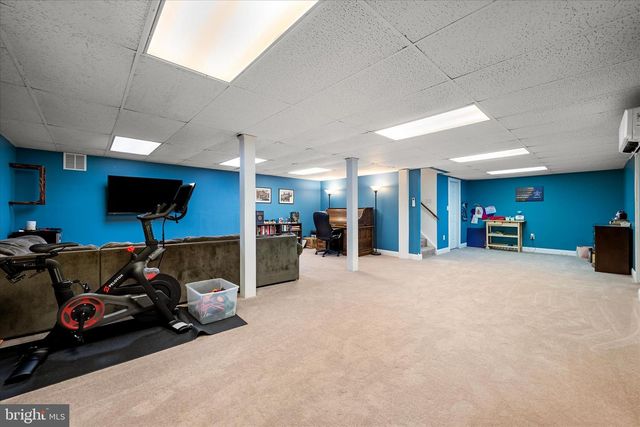 95 CECELIA ST, Toms Brook, VA 22660