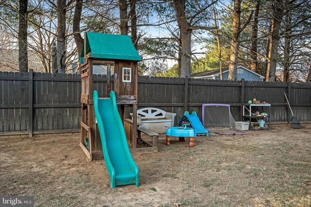 95 CECELIA ST, Toms Brook, VA 22660