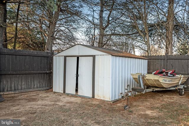 95 CECELIA ST, Toms Brook, VA 22660