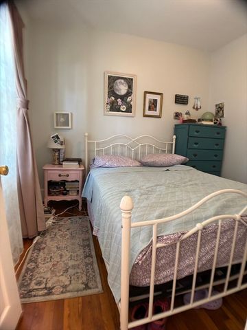 10 School Street 1, Natick, MA 01760