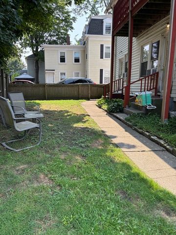 10 School Street 1, Natick, MA 01760