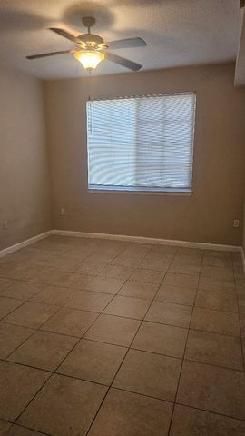1111 E Myrtlewood Cir Circle E, Palm Beach Gardens, FL 33418