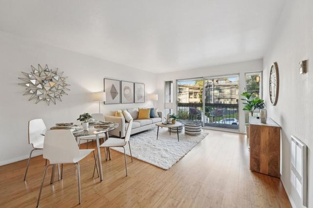 323 Monte Vista Avenue 203, Oakland, CA 94611