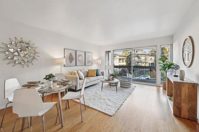 323 Monte Vista Avenue 203, Oakland, CA 94611