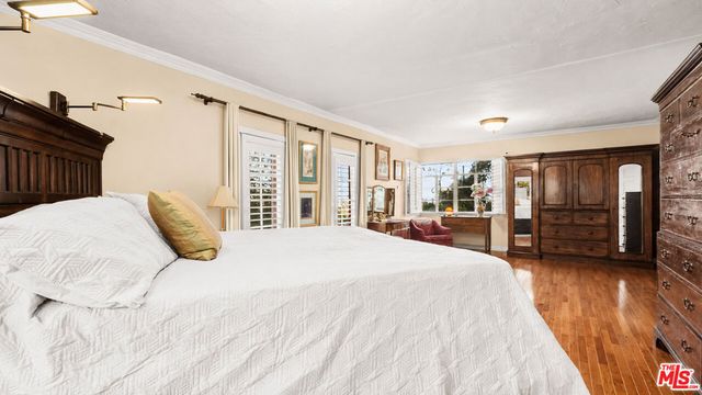 2882 Belden Drive, Los Angeles, CA 90068
