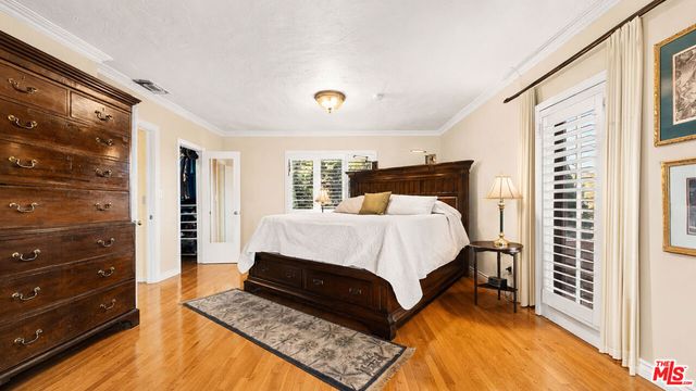 2882 Belden Drive, Los Angeles, CA 90068