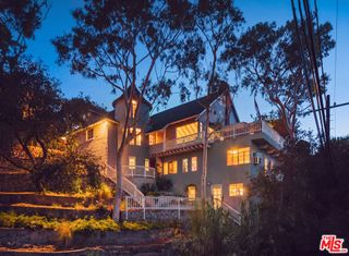 2882 Belden Drive, Los Angeles, CA 90068