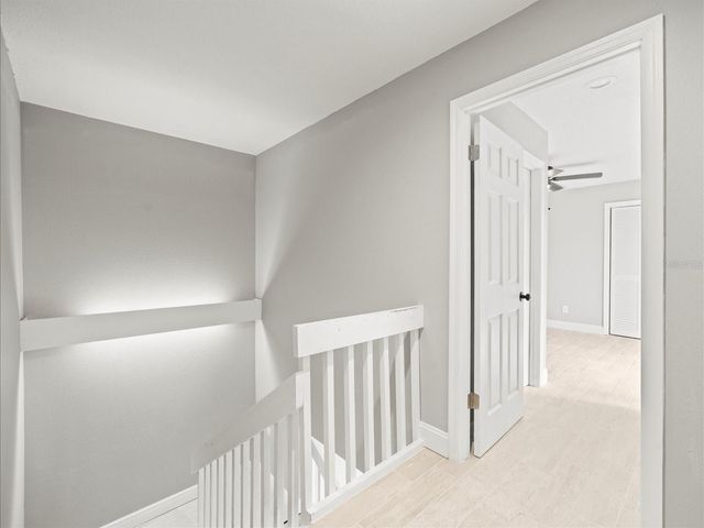 15407 W POND WOODS DRIVE 15407, Tampa, FL 33618