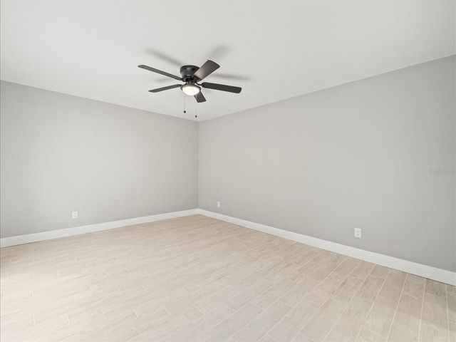 15407 W POND WOODS DRIVE 15407, Tampa, FL 33618