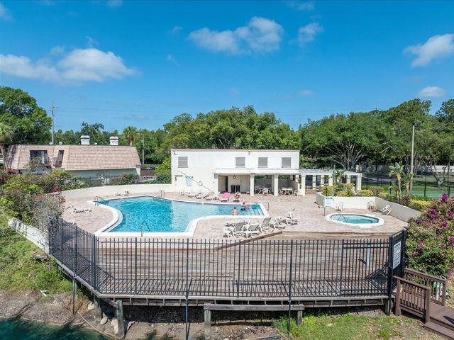 15407 W POND WOODS DRIVE 15407, Tampa, FL 33618