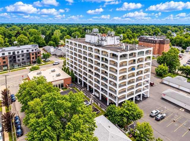 5854 Main Street 501, Amherst, NY 14221