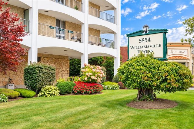 5854 Main Street 501, Amherst, NY 14221