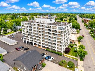 5854 Main Street 501, Amherst, NY 14221
