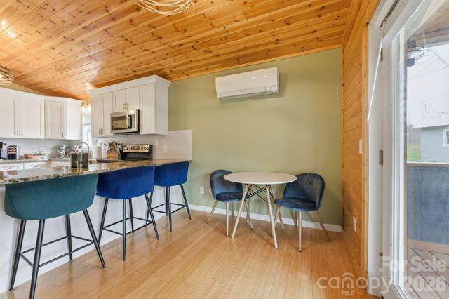 81 Bullfrog Cove Road, Sylva, NC 28779