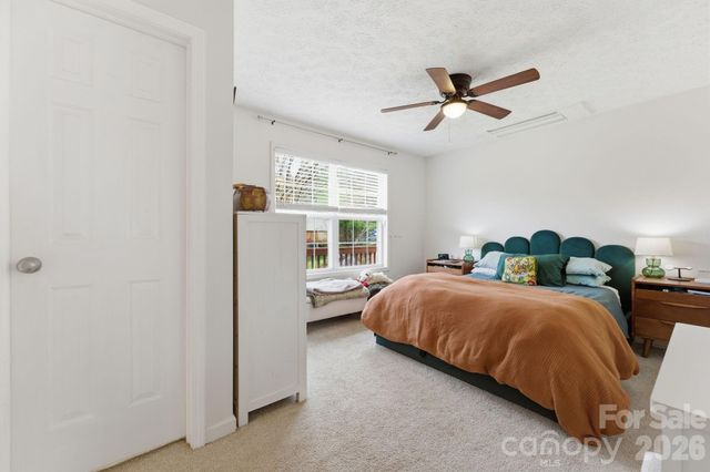 81 Bullfrog Cove Road, Sylva, NC 28779