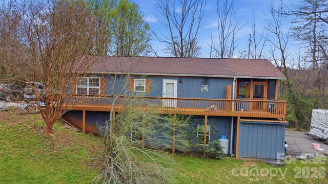 81 Bullfrog Cove Road, Sylva, NC 28779
