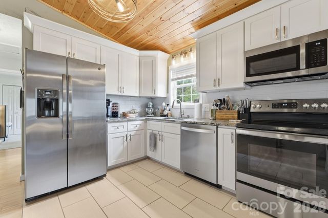 81 Bullfrog Cove Road, Sylva, NC 28779