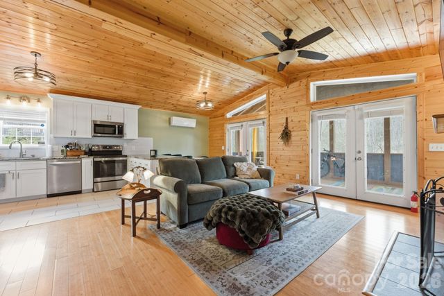 81 Bullfrog Cove Road, Sylva, NC 28779