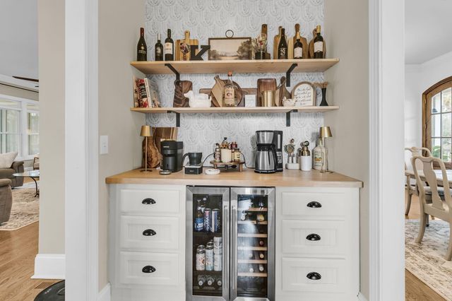 1924 Shields Lane, Mount Pleasant, SC 29466