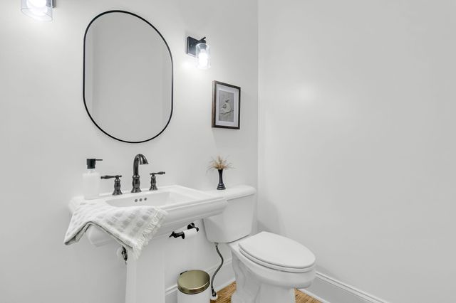 1924 Shields Lane, Mount Pleasant, SC 29466