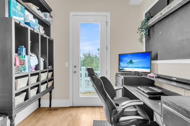 1924 Shields Lane, Mount Pleasant, SC 29466