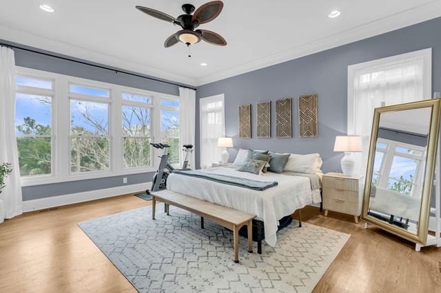 1924 Shields Lane, Mount Pleasant, SC 29466