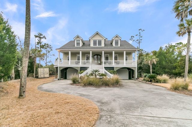 1924 Shields Lane, Mount Pleasant, SC 29466