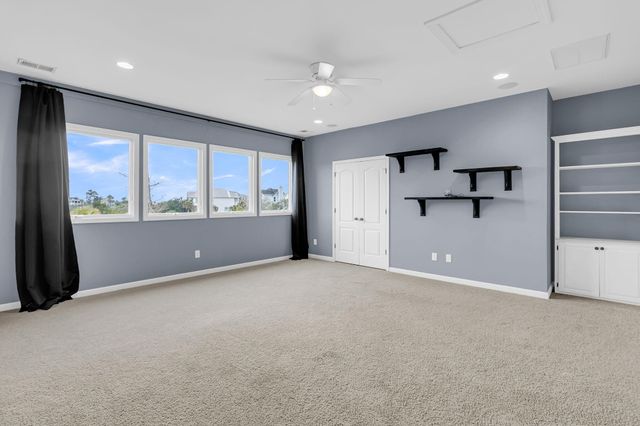 1924 Shields Lane, Mount Pleasant, SC 29466