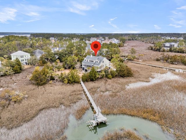 1924 Shields Lane, Mount Pleasant, SC 29466