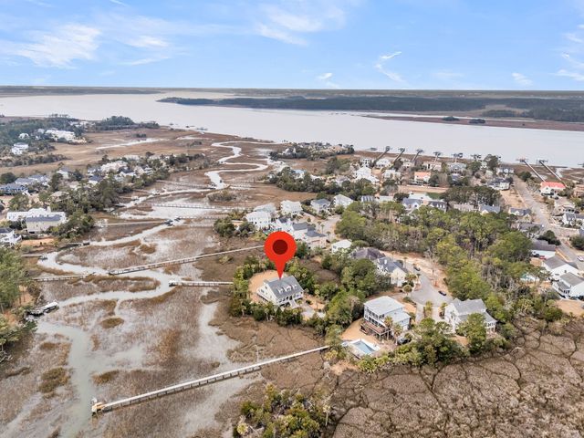 1924 Shields Lane, Mount Pleasant, SC 29466