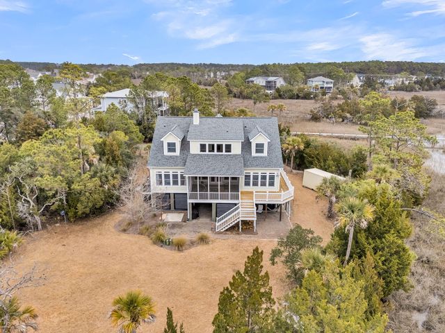 1924 Shields Lane, Mount Pleasant, SC 29466