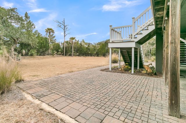 1924 Shields Lane, Mount Pleasant, SC 29466