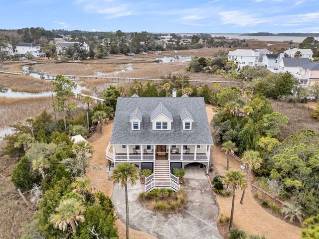 1924 Shields Lane, Mount Pleasant, SC 29466