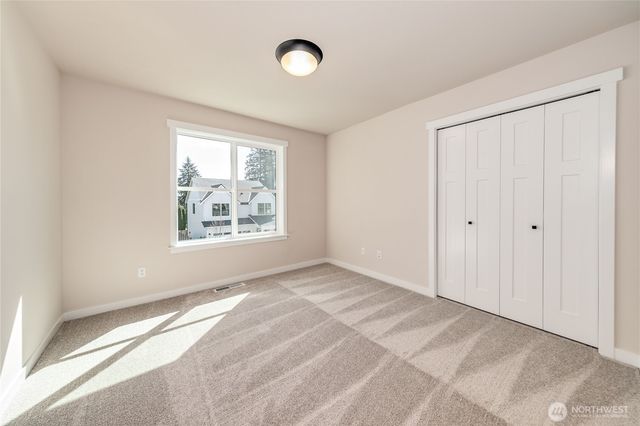 5077 NW Cedarside Loop, Silverdale, WA 98383