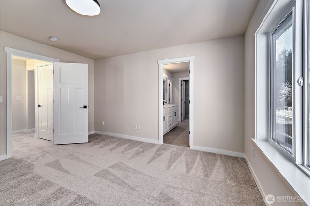 5077 NW Cedarside Loop, Silverdale, WA 98383