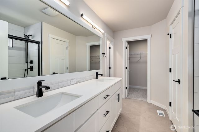 5077 NW Cedarside Loop, Silverdale, WA 98383