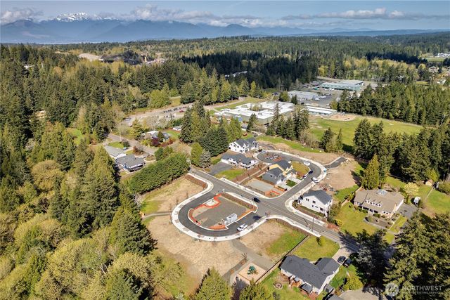 5077 NW Cedarside Loop, Silverdale, WA 98383