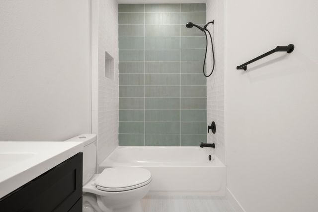 306 S Avenue P Ave B, Marble Falls, TX 78654