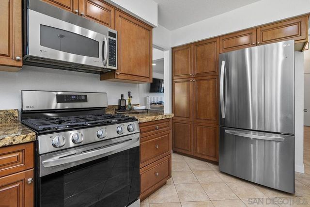 1716 Bourke Pl., El Cajon, CA 92021