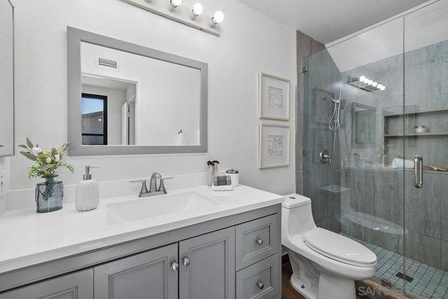 1716 Bourke Pl., El Cajon, CA 92021