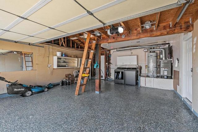 1716 Bourke Pl., El Cajon, CA 92021