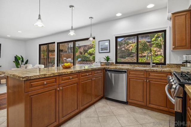 1716 Bourke Pl., El Cajon, CA 92021