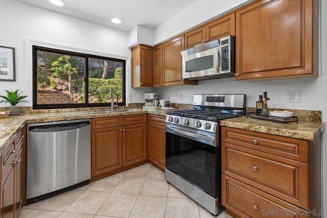 1716 Bourke Pl., El Cajon, CA 92021