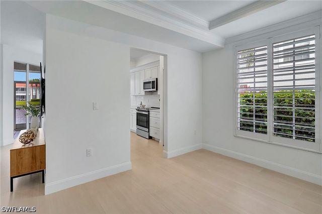 2165 Arielle DR 1602, Naples, FL 34109