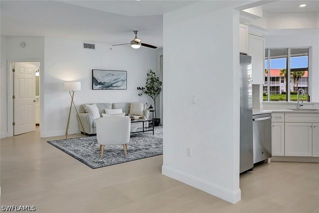 2165 Arielle DR 1602, Naples, FL 34109