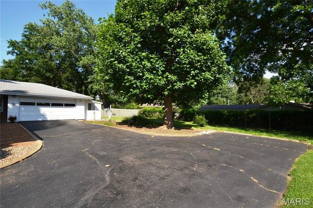 1406 Marshall Road, Kirkwood, MO 63122