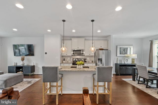 630 CROSS CHASE DR, Millersville, MD 21108