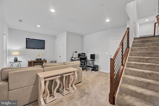 630 CROSS CHASE DR, Millersville, MD 21108