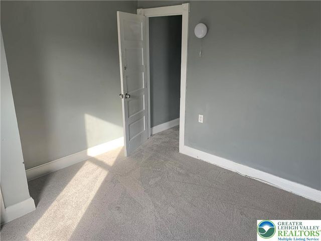 914 North Mohr Street, Allentown City, PA 18102