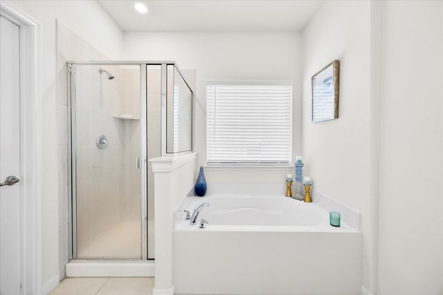 602 Royal Pine Drive, Fate, TX 75087